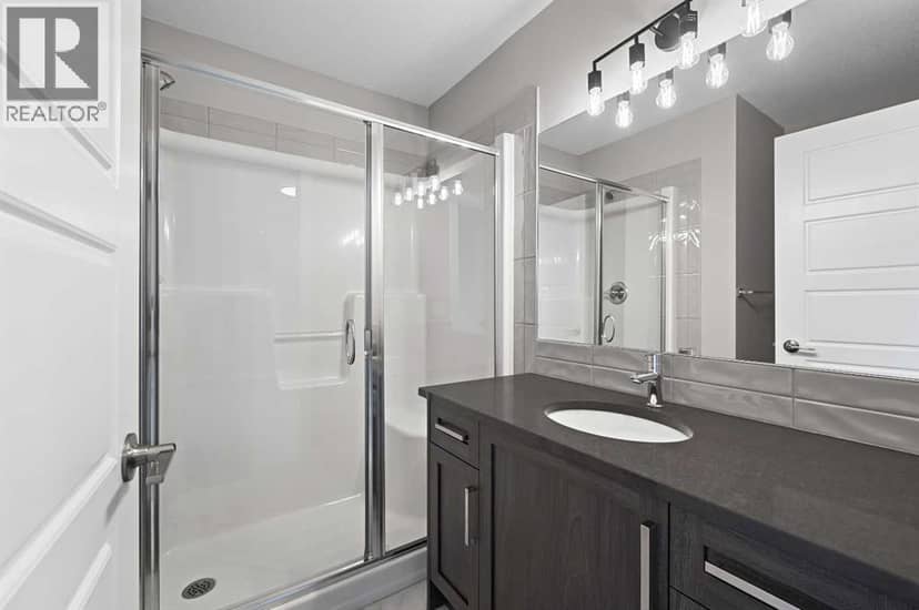 187 Lanark Gate SE — photo 16 of 20