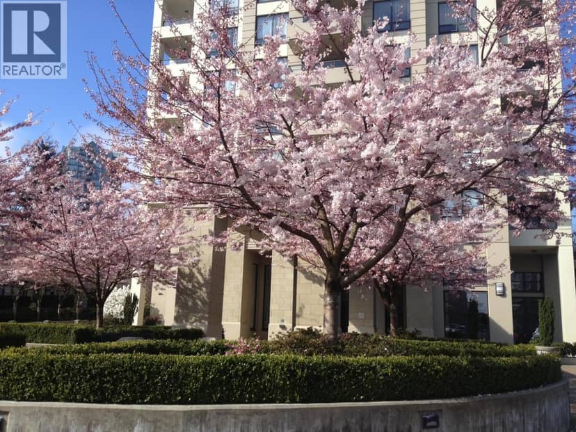 307 4333 Central Boulevard, Burnaby