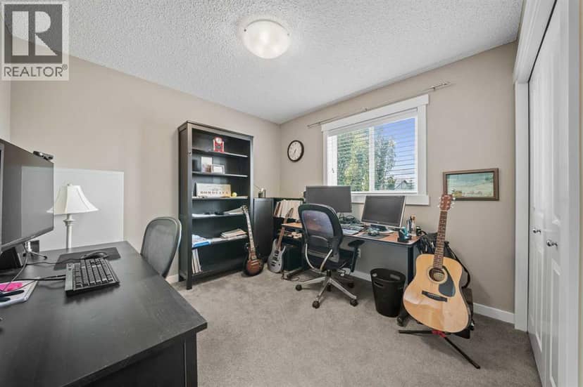4728 Elgin Avenue SE — photo 27 of 40
