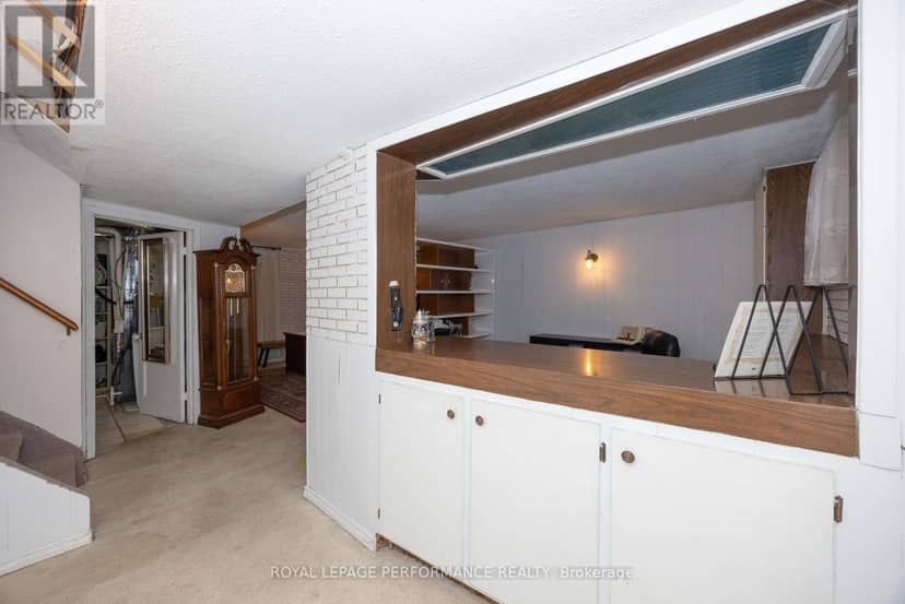 340 St-Denis Street — photo 30 of 40