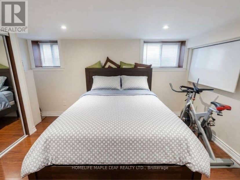 600 Oakwood Avenue — photo 24 of 37