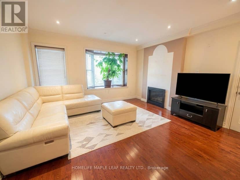 600 Oakwood Avenue, Toronto, photo 6