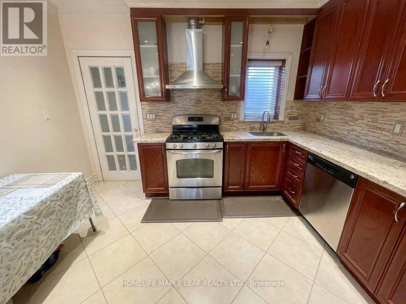 600 Oakwood Avenue, Toronto, photo 7