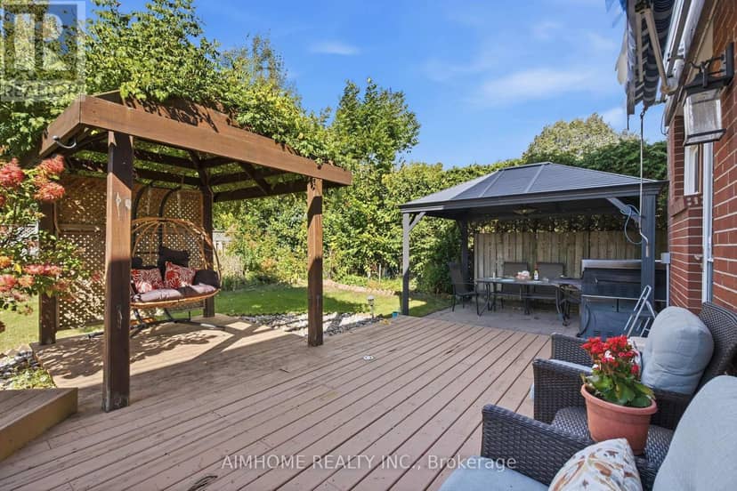 18 Haviland Drive, Toronto, photo 6