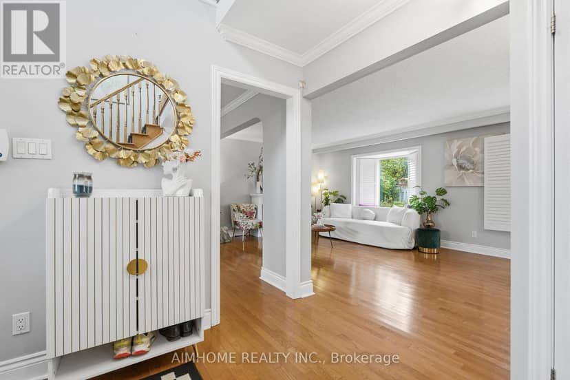 18 Haviland Drive, Toronto, photo 7