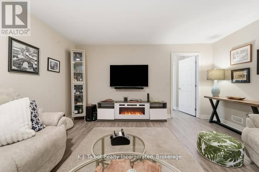 6 David Street — photo 32 of 40