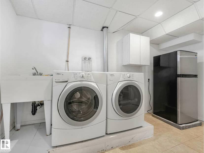 15916 88B AV NW — photo 38 of 40