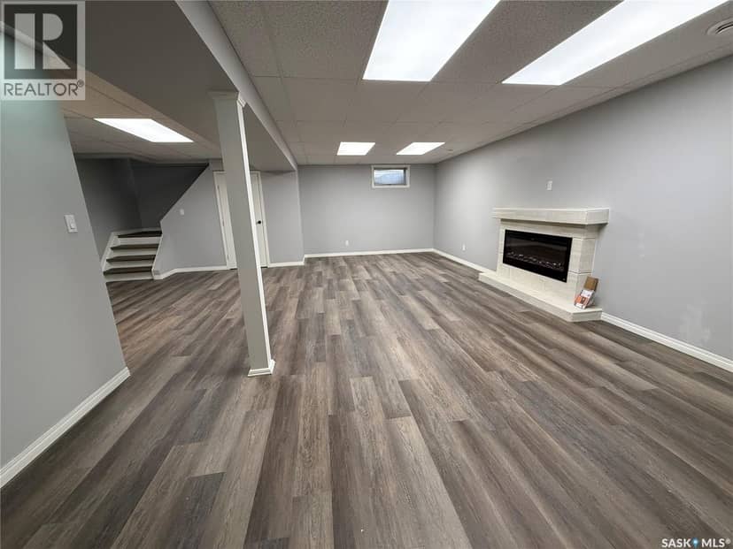 801 Lorne STREET W — photo 19 of 21