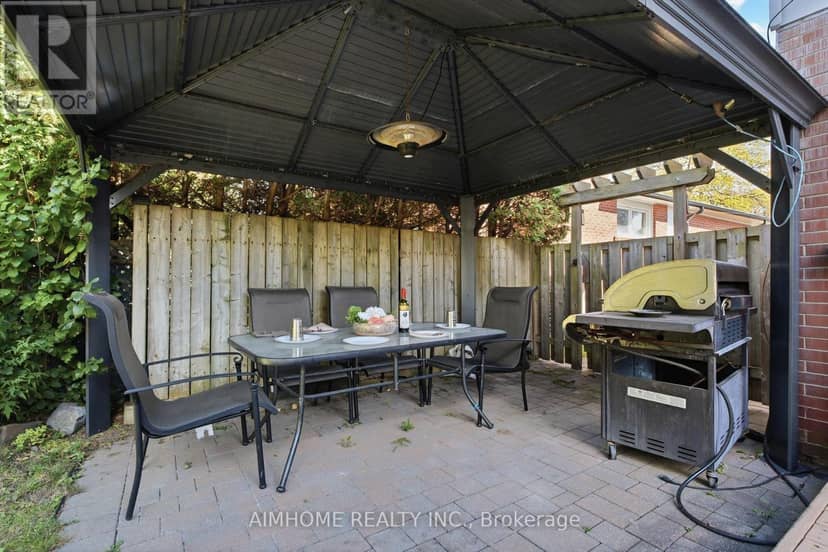18 Haviland Drive — photo 32 of 38