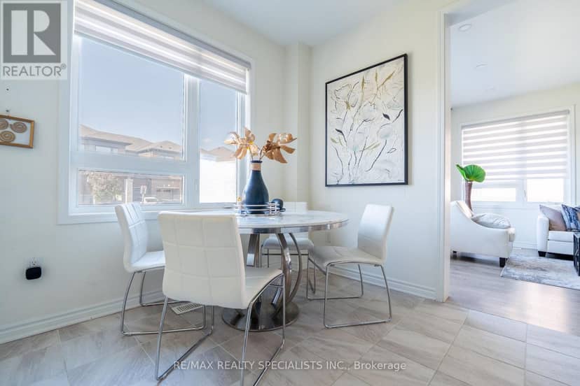 1 Boothill Drive, Brampton, photo 7