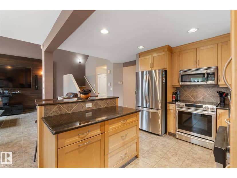 407 Breckenridge Ln NW — photo 12 of 40