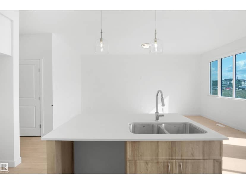 74 Legacy WY — photo 11 of 34