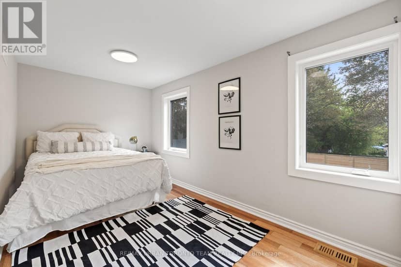 3517 St Clair Avenue E — photo 25 of 35