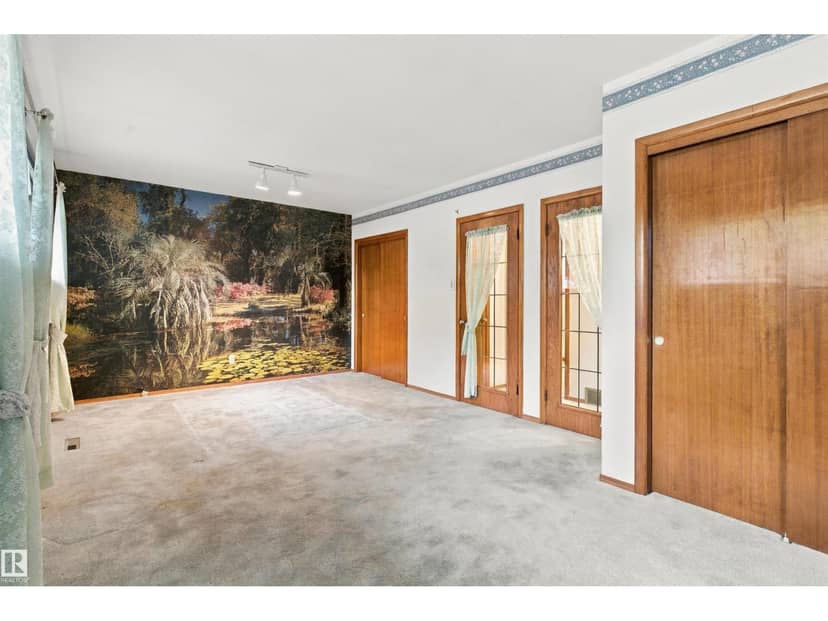 10520 Lauderdale RD NW — photo 18 of 40