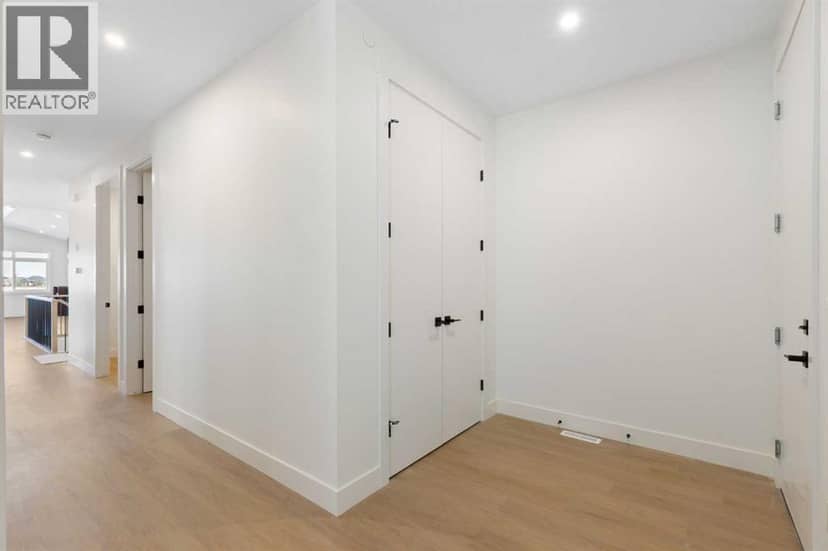26 St Andrews Close — photo 20 of 40
