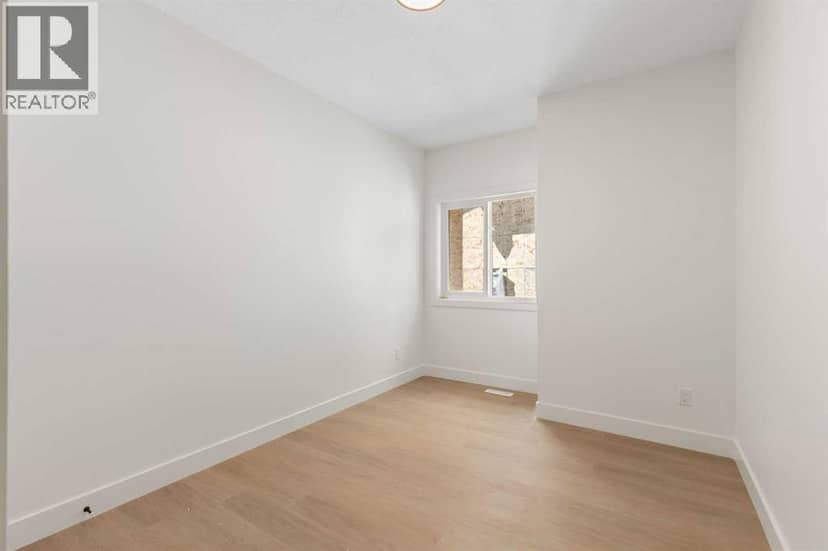 26 St Andrews Close — photo 24 of 40