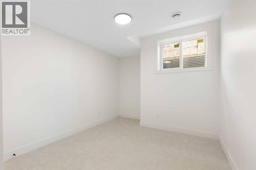 26 St Andrews Close — photo 39 of 40