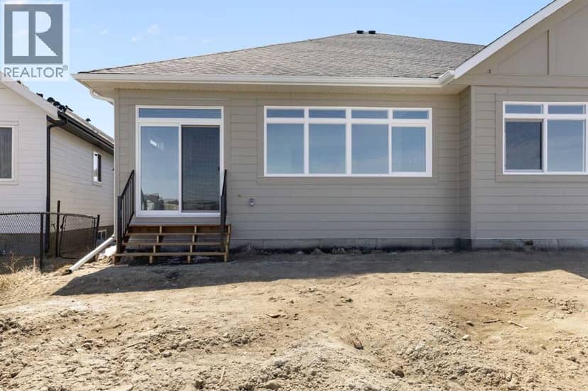 24 St Andrews Close — photo 40 of 40