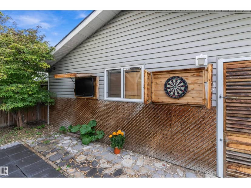 16166 110 A AV NW NW — photo 39 of 40