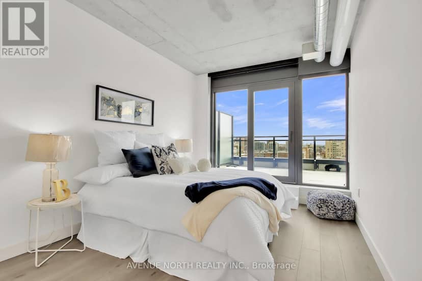 806 - 10 James Street — photo 25 of 40