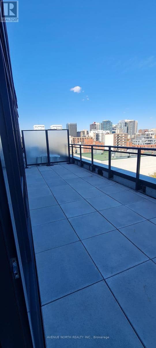 806 - 10 James Street — photo 32 of 40