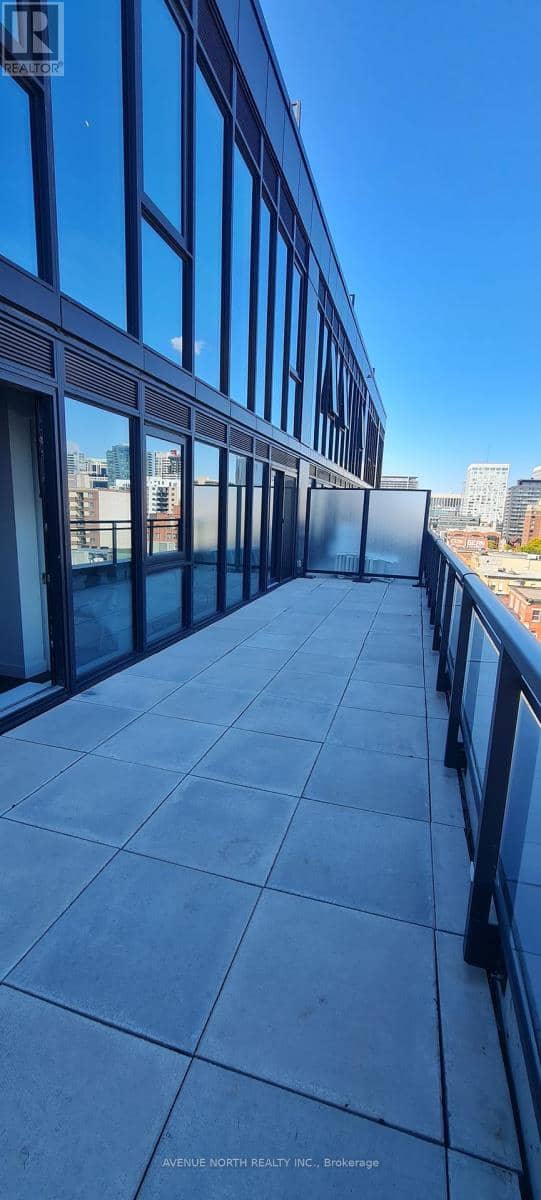 806 - 10 James Street — photo 35 of 40