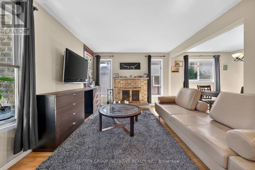 26 Fox Run, Barrie, photo 5