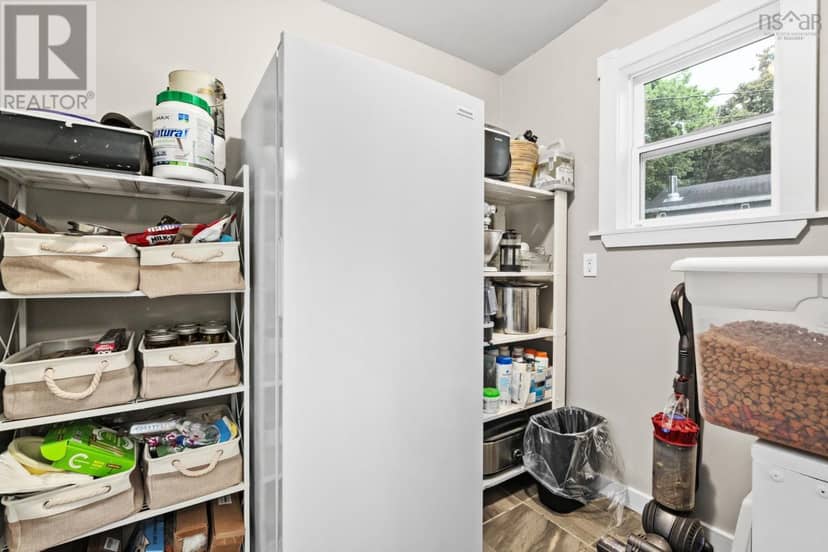 33 Grange Street — photo 9 of 26