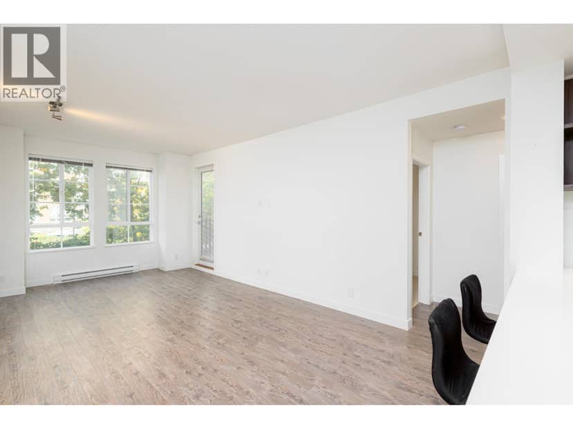 203 545 Foster Avenue, Coquitlam, photo 8