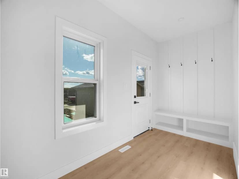 348 Roberts Wd — photo 23 of 40