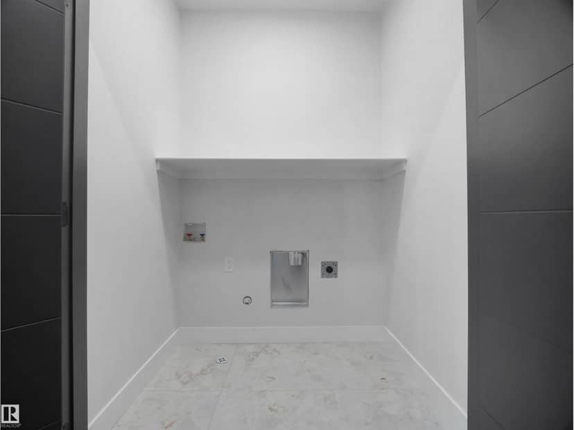 348 Roberts Wd — photo 33 of 40