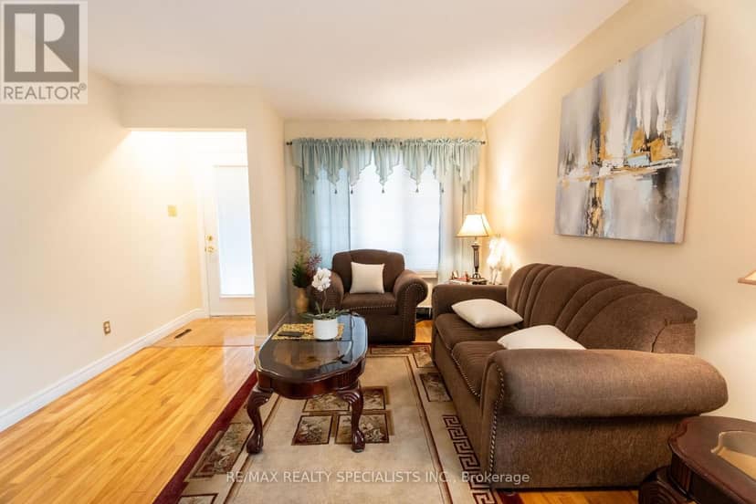26 Vivaldi Crescent, Brampton, photo 6