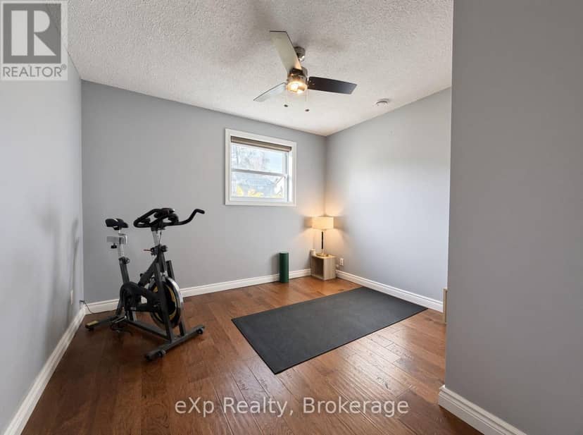 9 Charlotte Street — photo 18 of 28