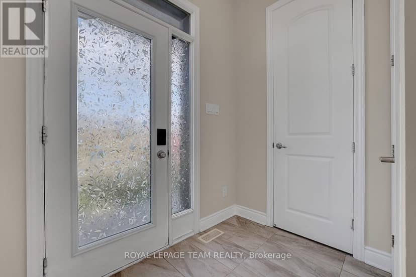 721 Megrez Way — photo 5 of 40