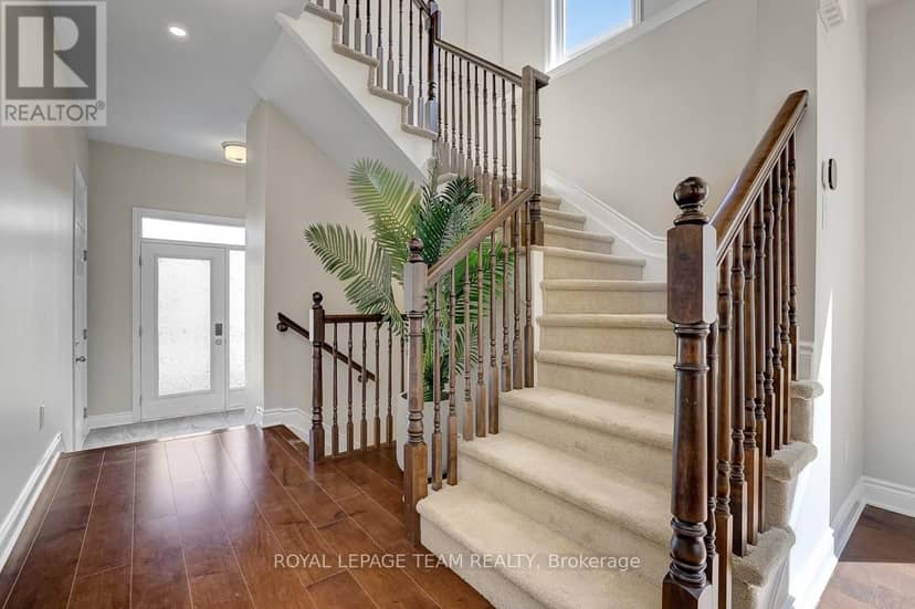 721 Megrez Way — photo 7 of 40
