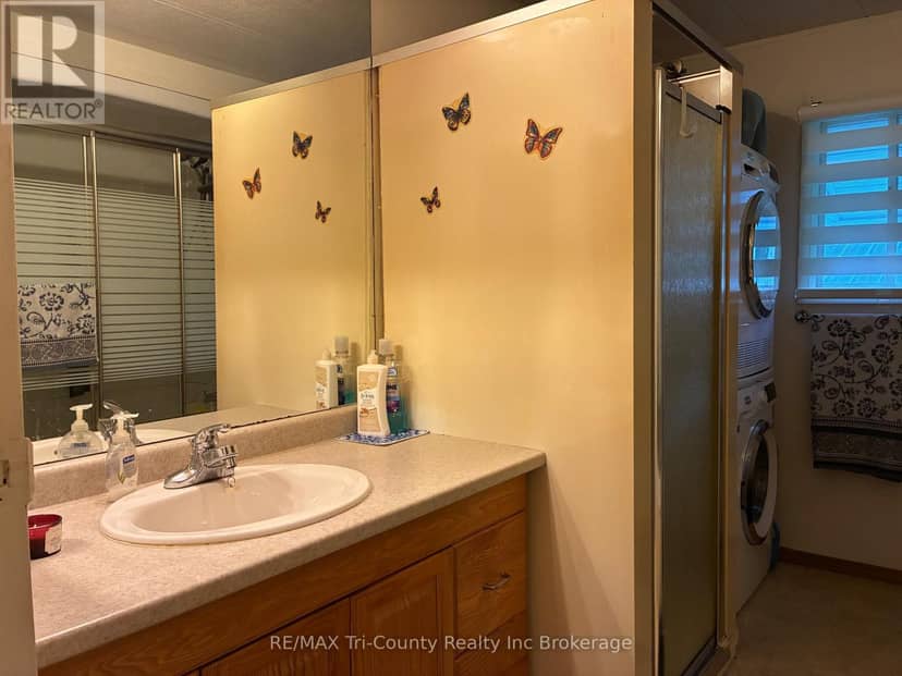 22 - 4899 Plank Road — photo 12 of 25