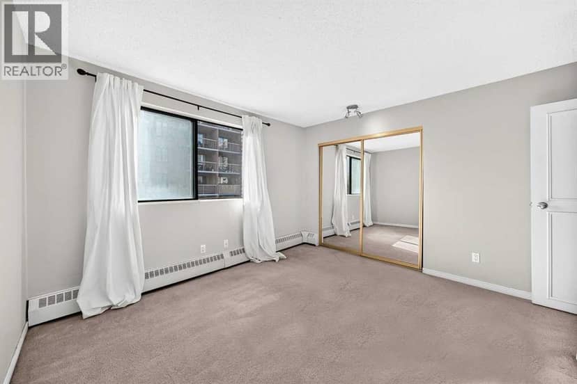 306, 537 14 Avenue SW — photo 23 of 40