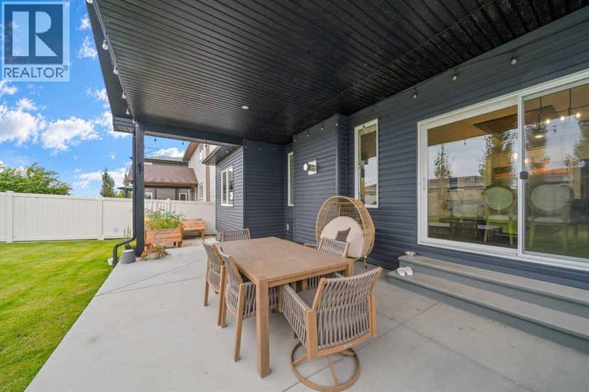 352 Somerside Crescent SE — photo 33 of 39