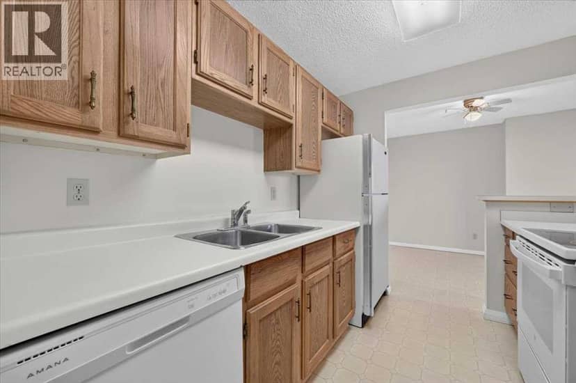 908, 8604 48 Avenue NW, Calgary, photo 8