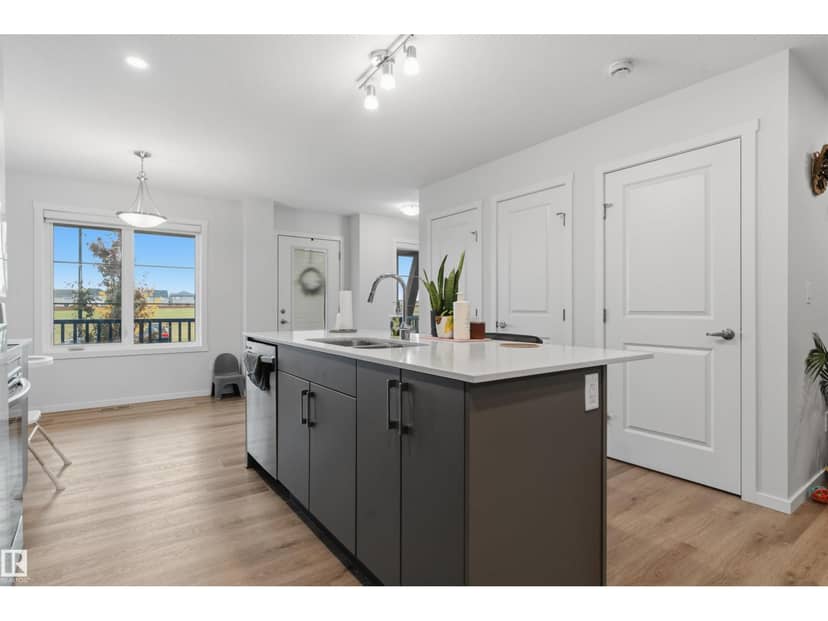 20704 19 AV NW NW — photo 12 of 33