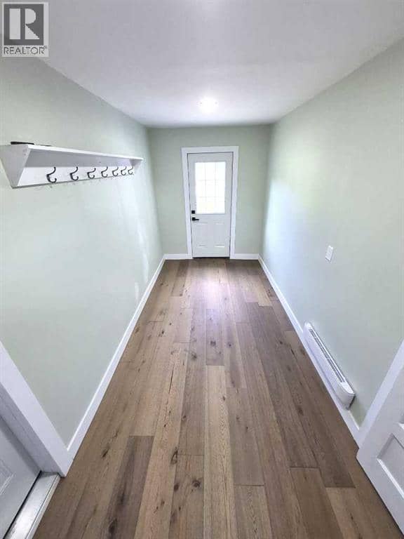 4931 54 Avenue — photo 22 of 26