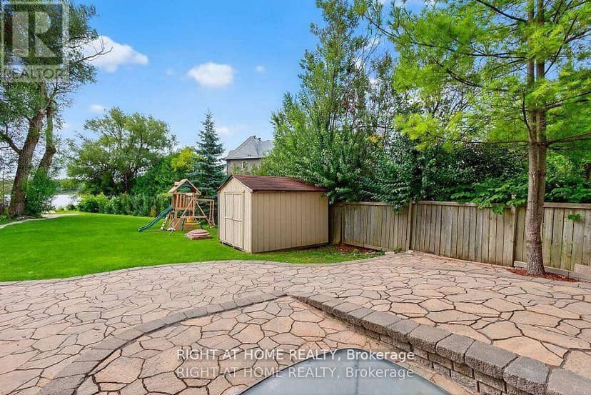 429 North Lake Road — photo 31 of 40
