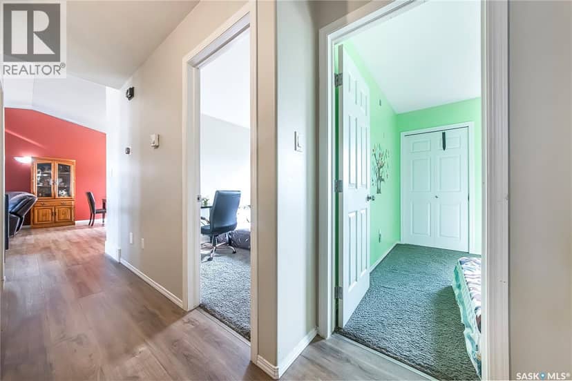 604 Regier PLACE — photo 13 of 40