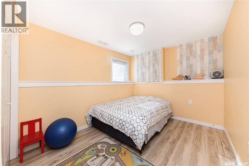 604 Regier PLACE — photo 30 of 40
