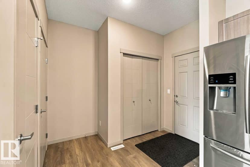 1416 26 AV NW — photo 12 of 31