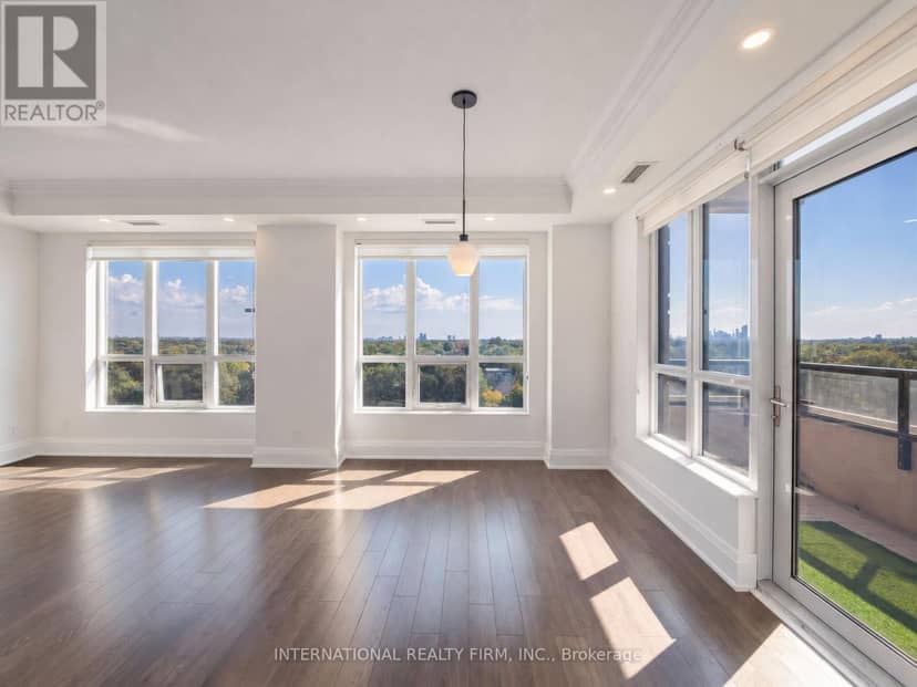 925 - 100 Harrison Garden Boulevard — photo 16 of 32