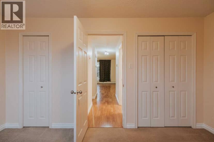 2, 222 Mayor Magrath Drive N — photo 10 of 12