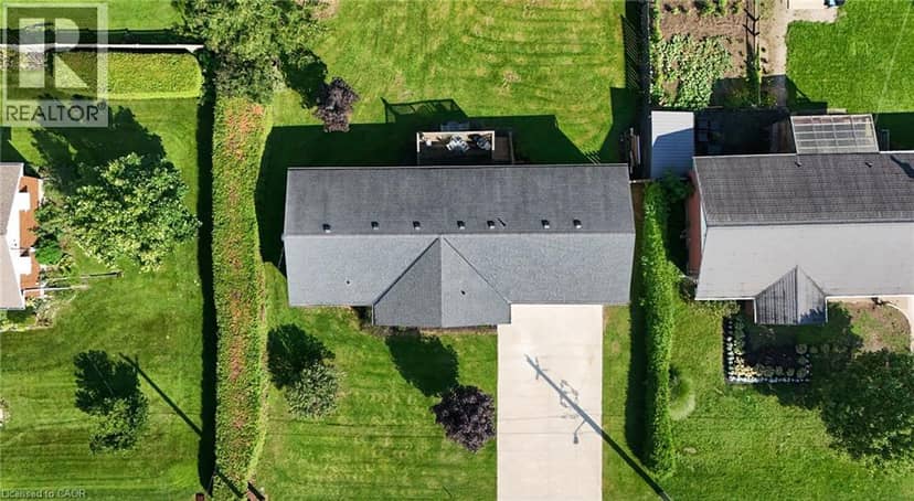 4 FAIRVIEW Street — photo 38 of 40