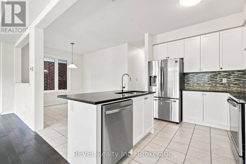 59 Alexandra Drive — photo 18 of 36