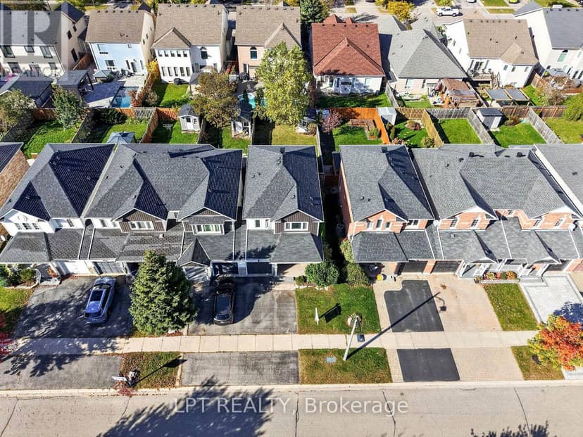 32 Primeau Avenue, Whitby, photo 4